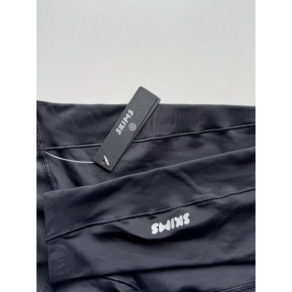 NWT SKIMS x SKINS Black Performance High Waisted 7/8 Leggings, Size XXS - Picture 12 of 16